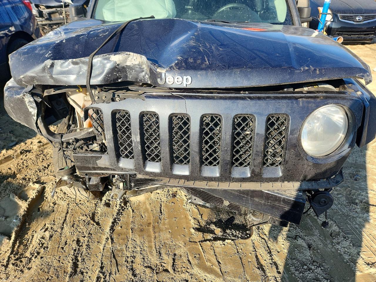 2014 JEEP PATRIOT LATITUDE photo 12