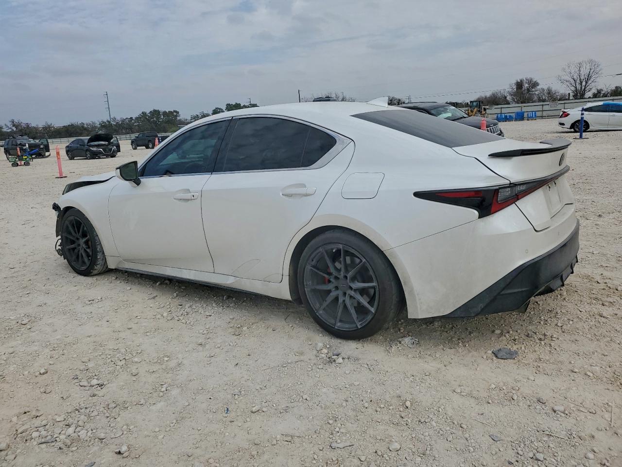 2021 LEXUS IS 300 photo 2