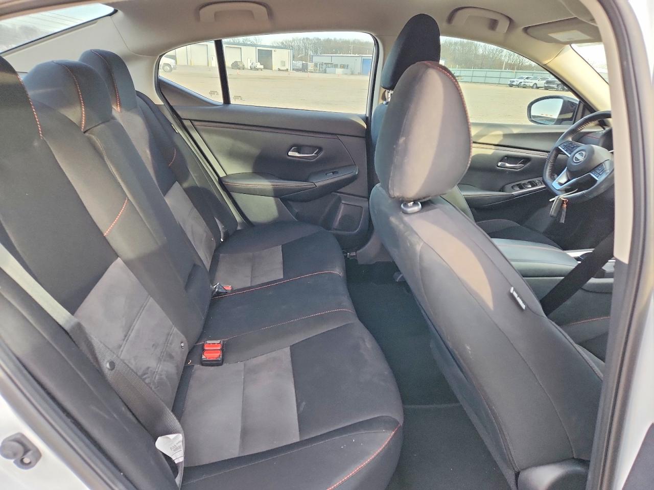 2024 NISSAN SENTRA SR photo 10