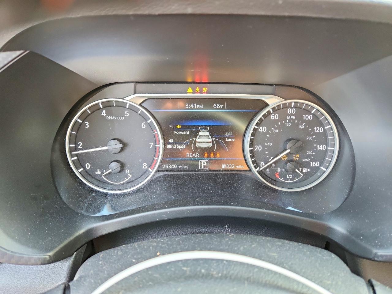 2024 NISSAN SENTRA SR photo 9