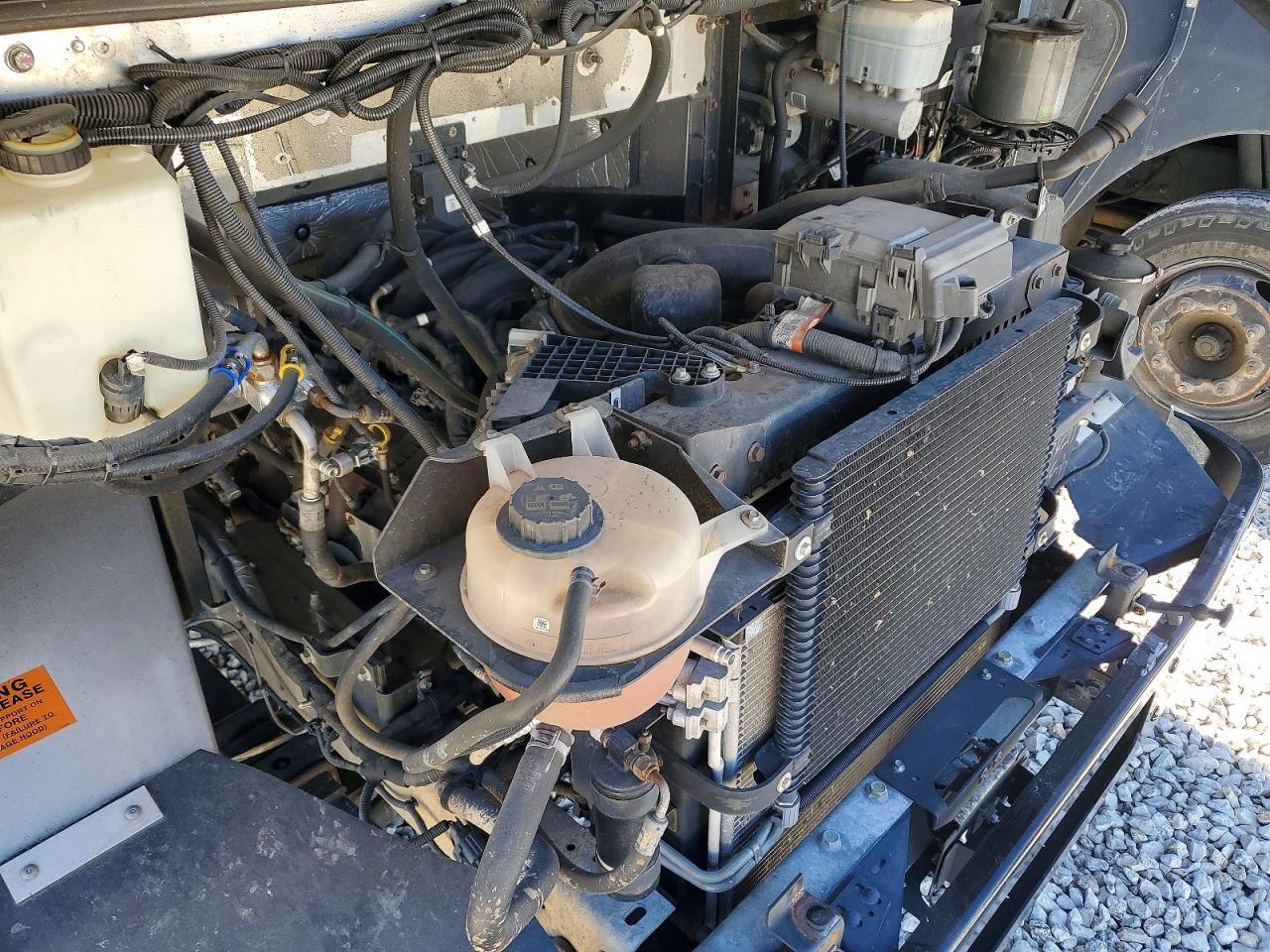 2020 FORD F59 DELIVERY TRUCK photo 11