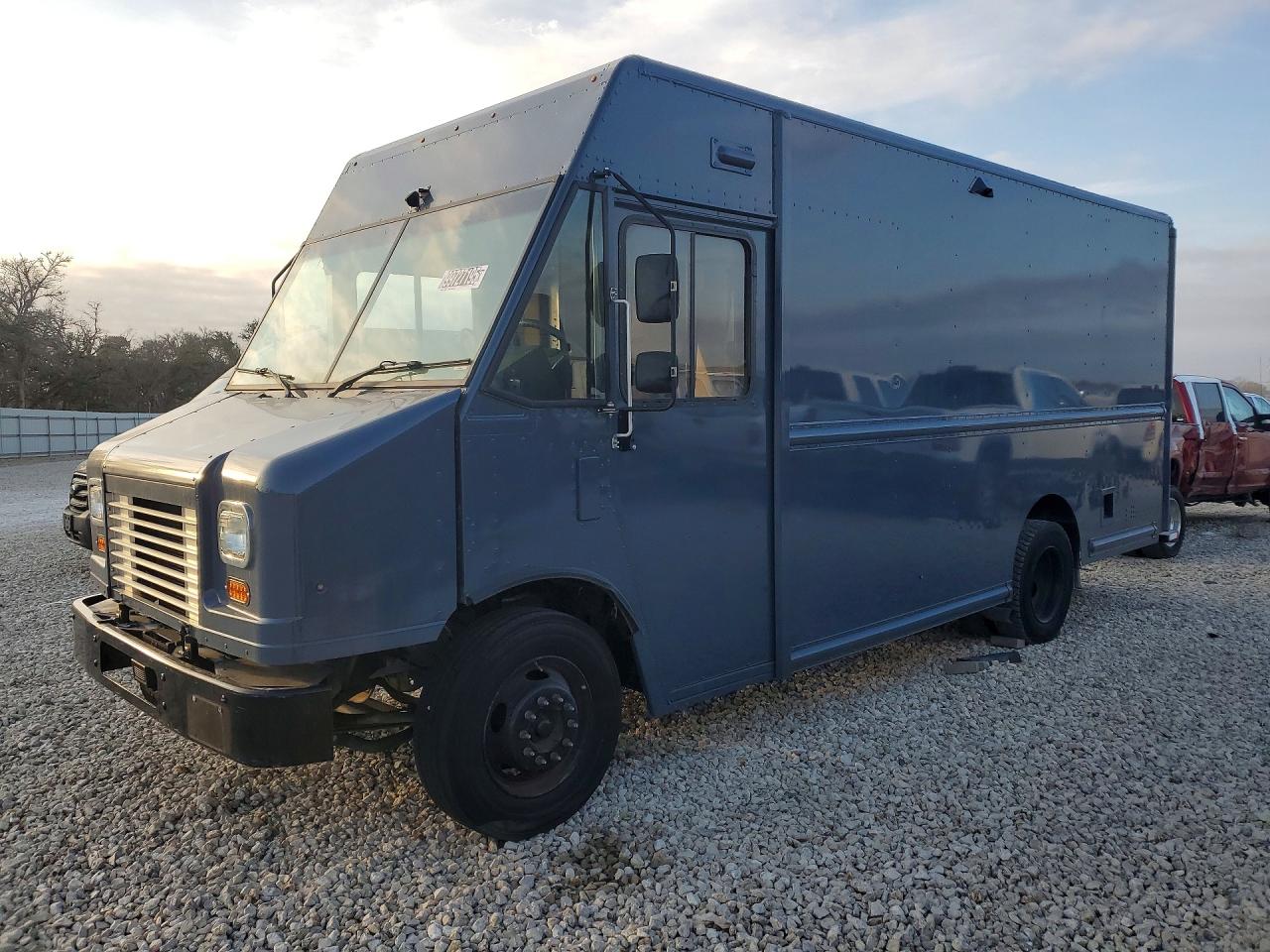 2020 FORD F59