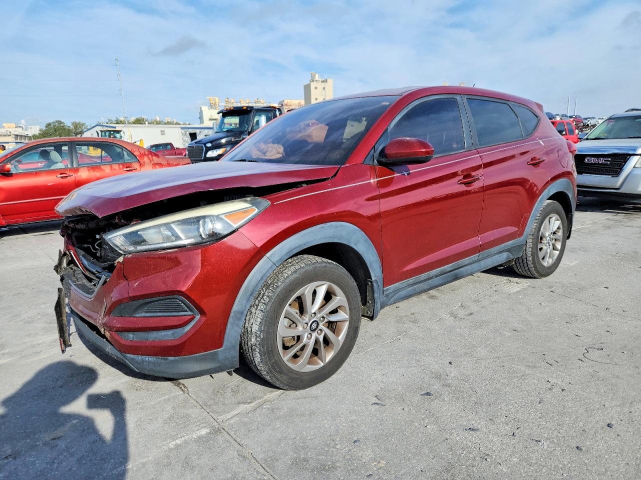 2018 HYUNDAI TUCSON SE photo 2