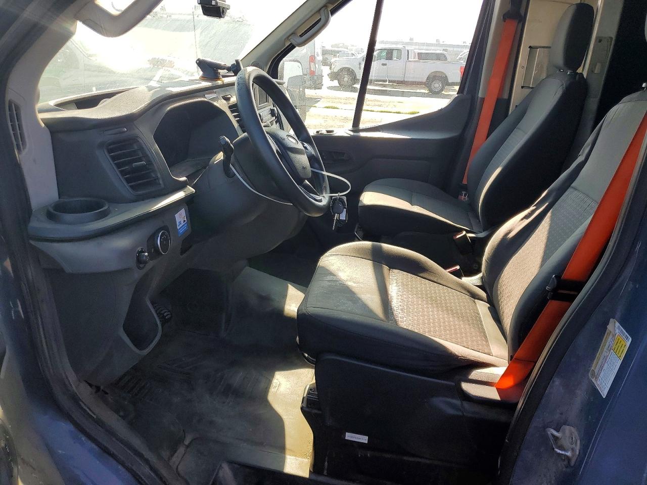 2020 FORD TRANSIT T-250 photo 7