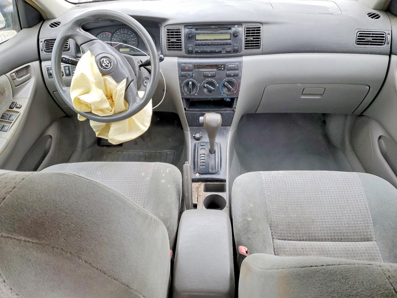 2008 TOYOTA COROLLA CE photo 8