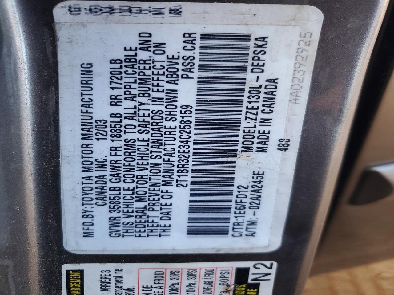 2004 TOYOTA COROLLA CE photo 12
