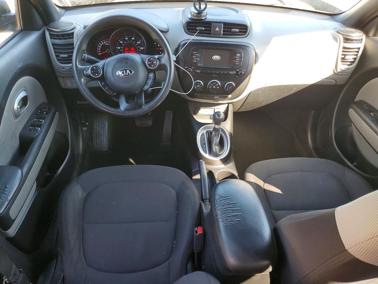 2018 KIA SOUL photo 8