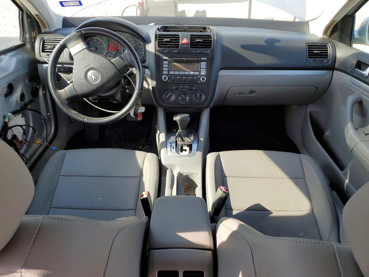 2008 VOLKSWAGEN JETTA SE photo 8