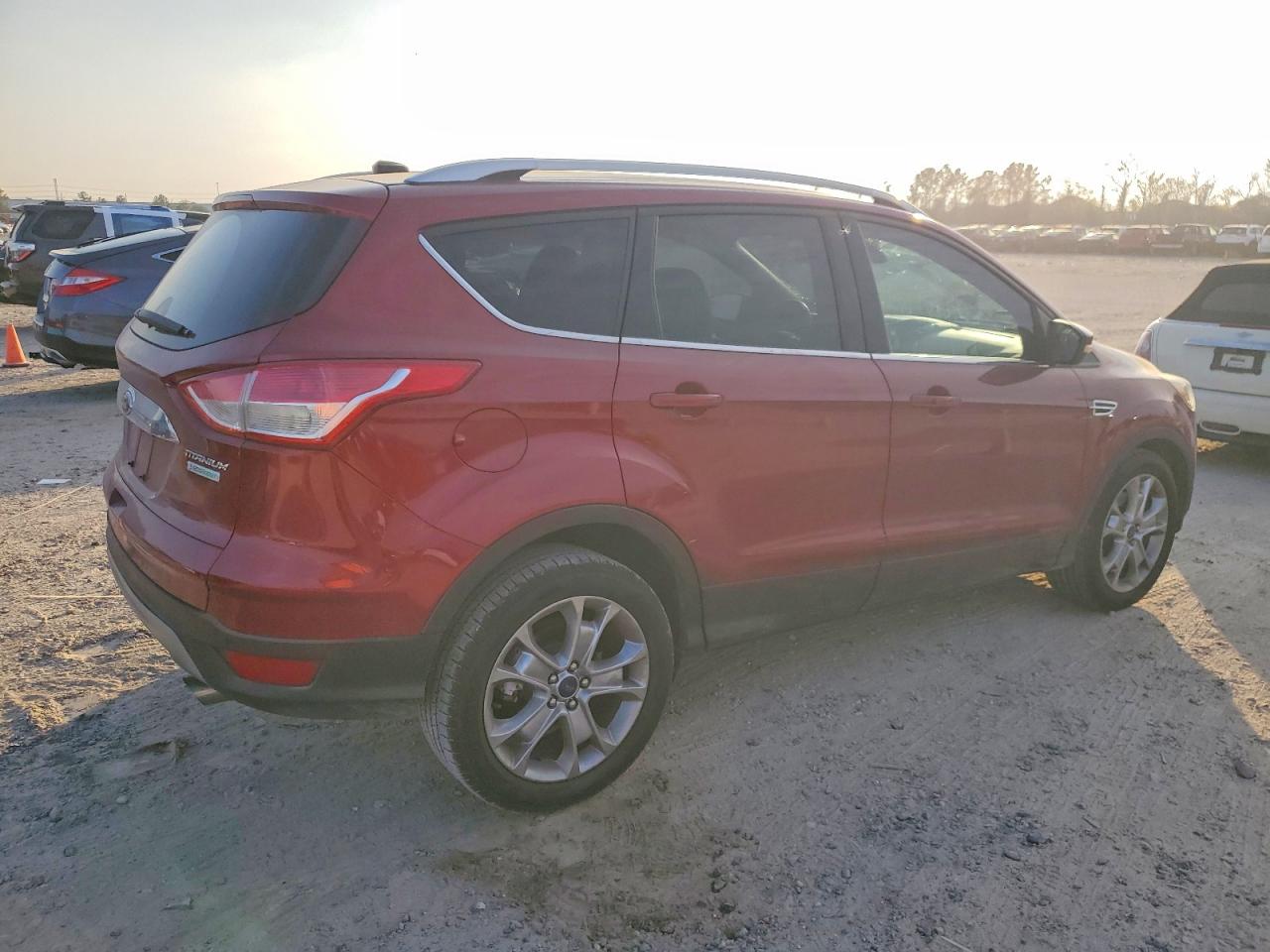 2015 FORD ESCAPE TITANIUM photo 3