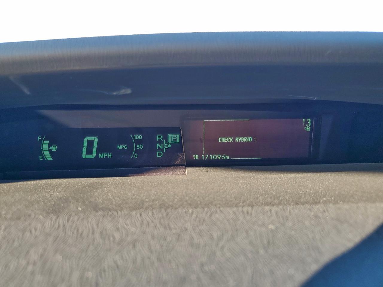 2010 TOYOTA PRIUS photo 9