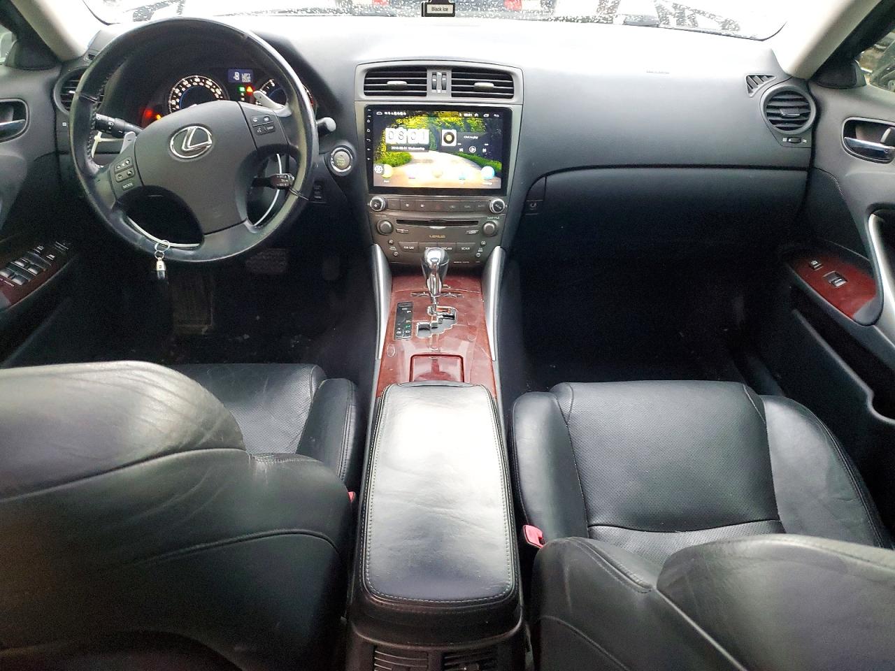 2007 LEXUS IS 250 photo 8
