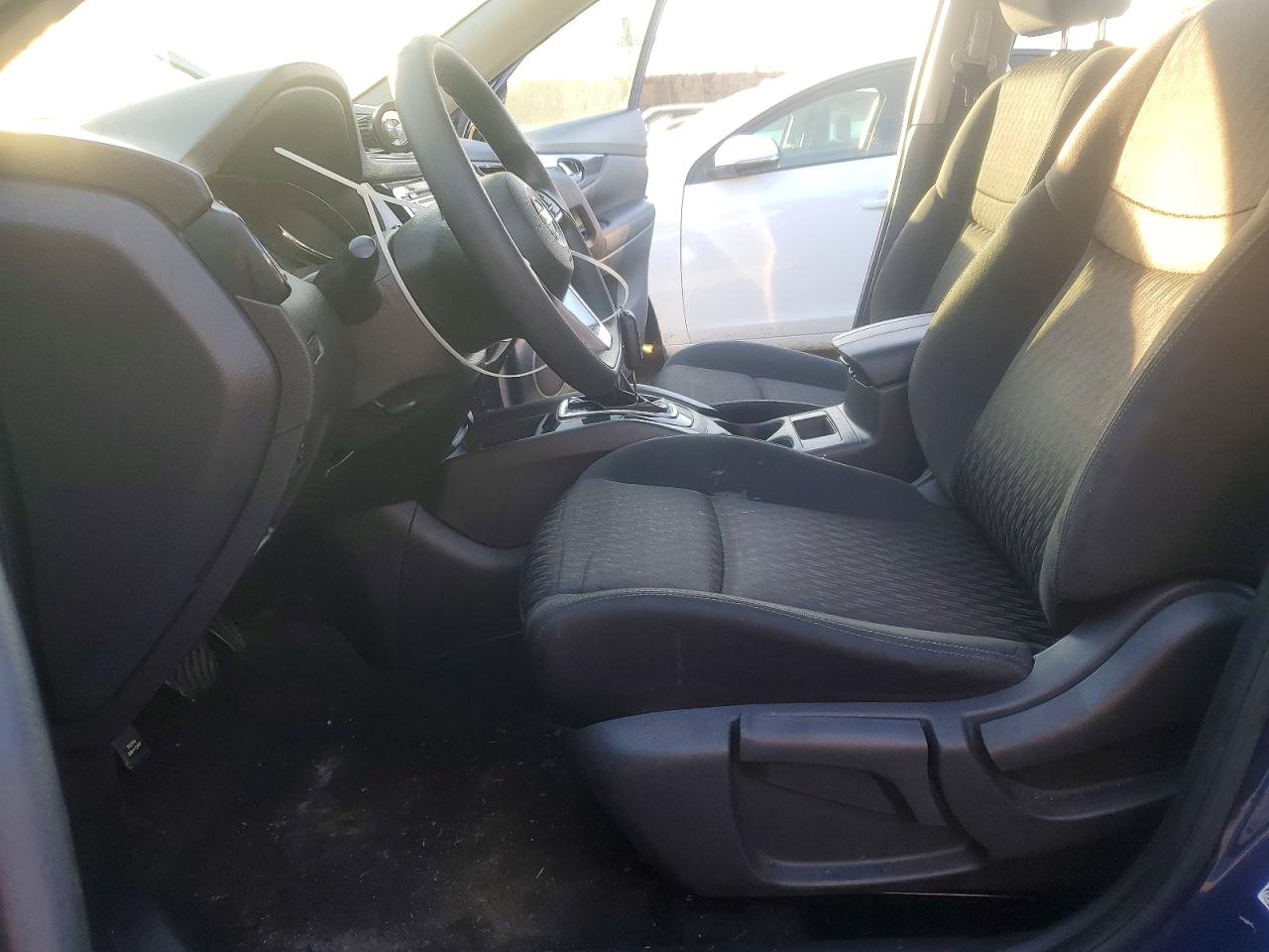2018 NISSAN ROGUE S photo 7