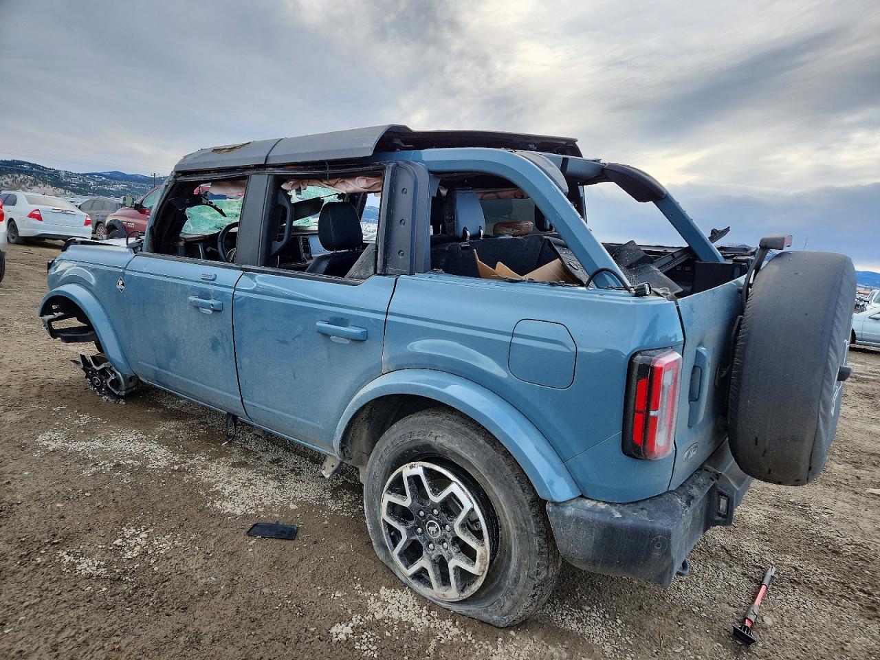 2022 FORD BRONCO BASE photo 2