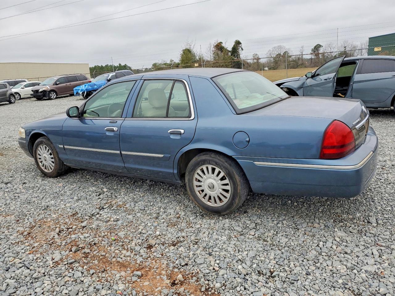 2008 MERCURY GRAND MARQUIS LS photo 3