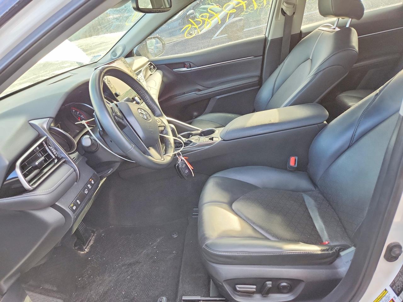 2024 TOYOTA CAMRY XSE photo 7