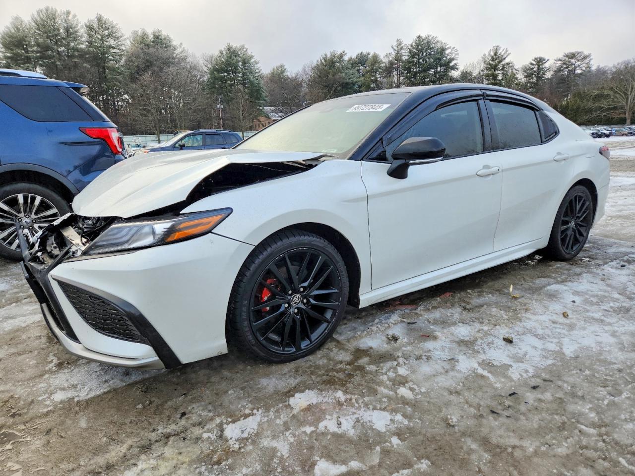 2024 TOYOTA CAMRY