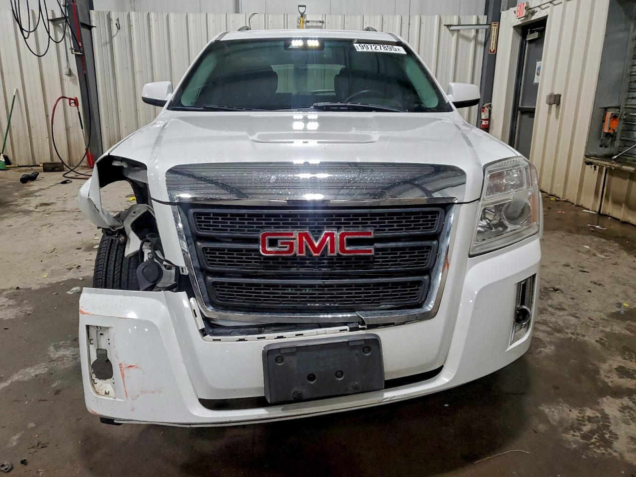 2013 GMC TERRAIN SLE photo 5
