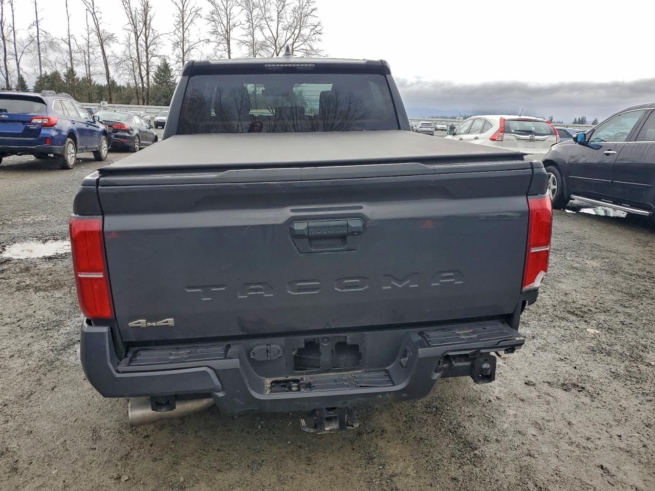 2024 TOYOTA TACOMA DOUBLE CAB photo 6