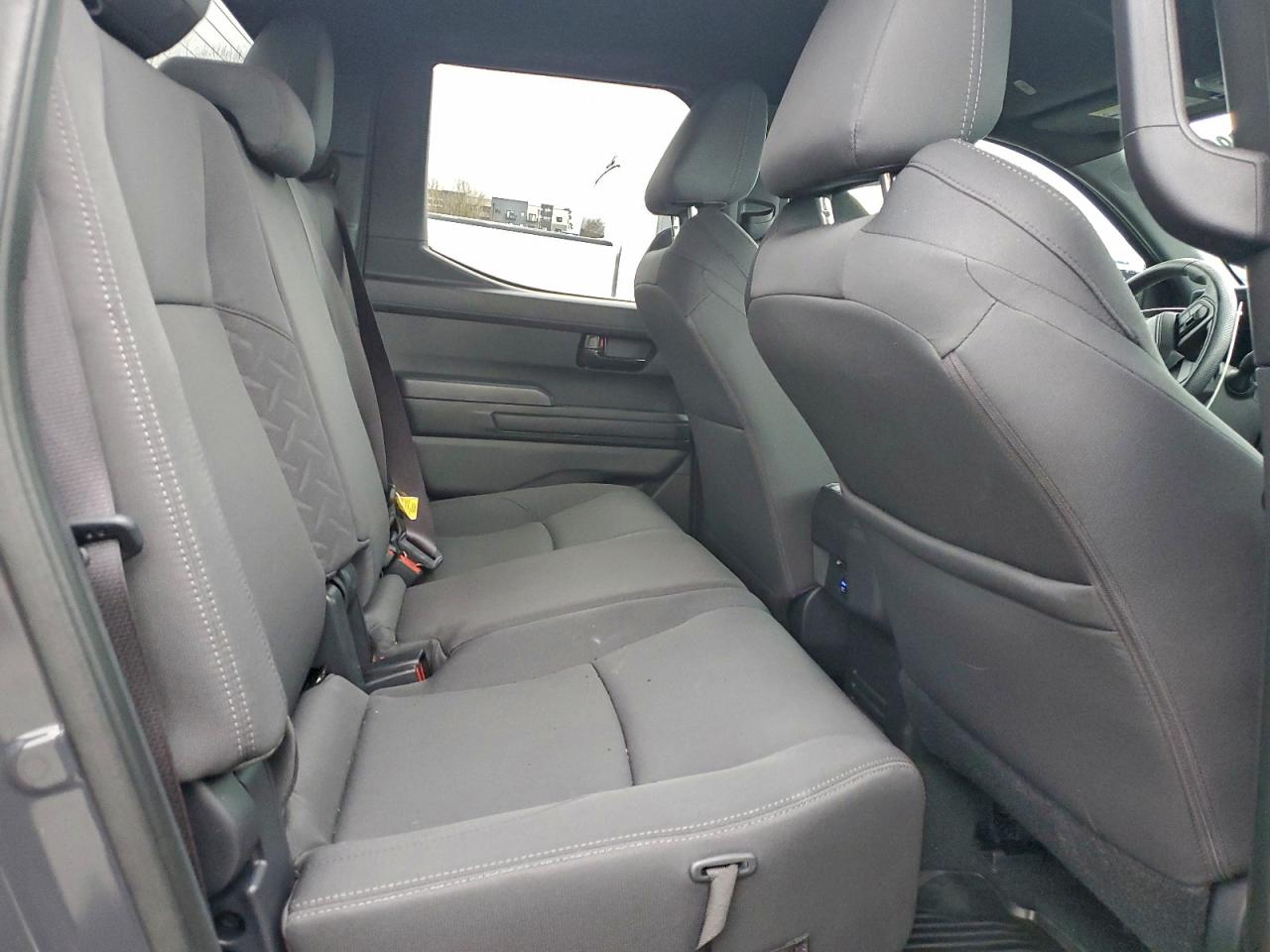 2024 TOYOTA TACOMA DOUBLE CAB photo 10
