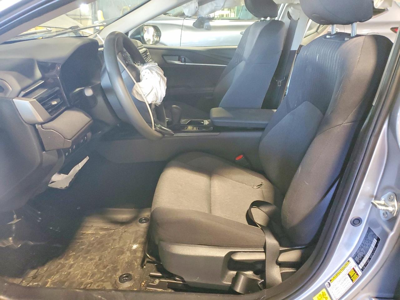 2025 TOYOTA CAMRY XSE photo 7