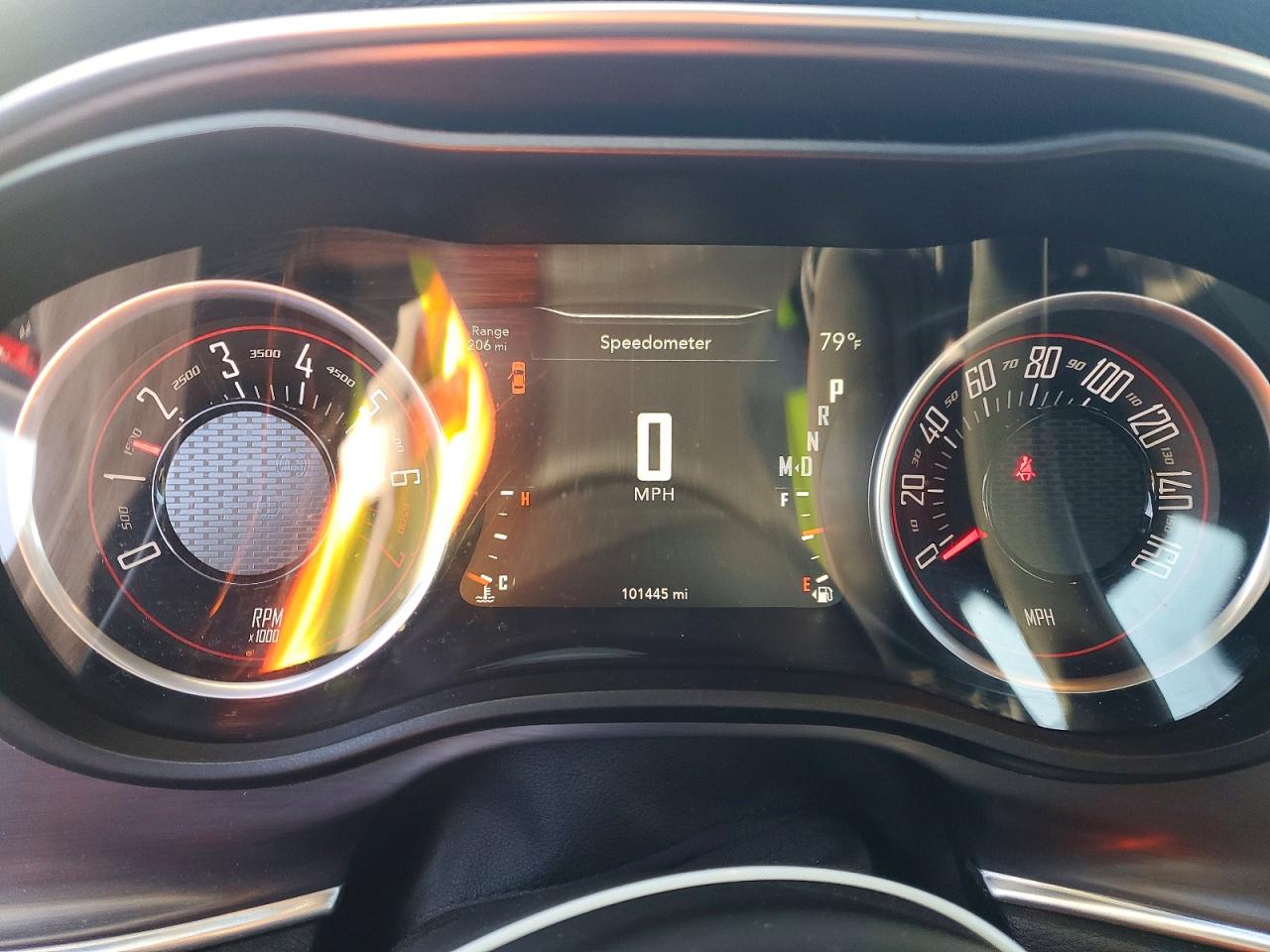 2016 DODGE CHALLENGER SXT photo 9