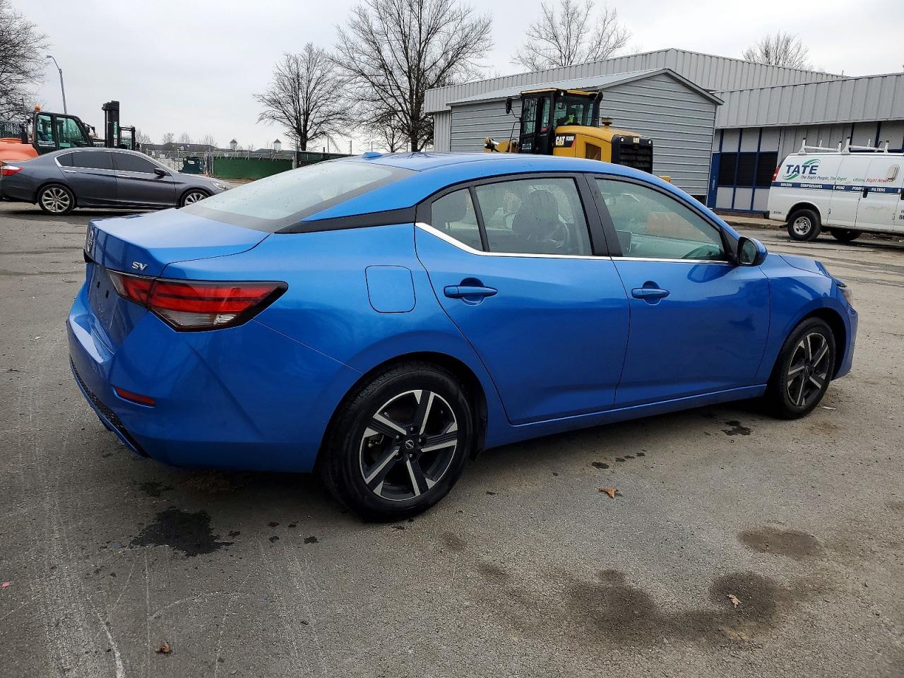 2024 NISSAN SENTRA SV photo 3