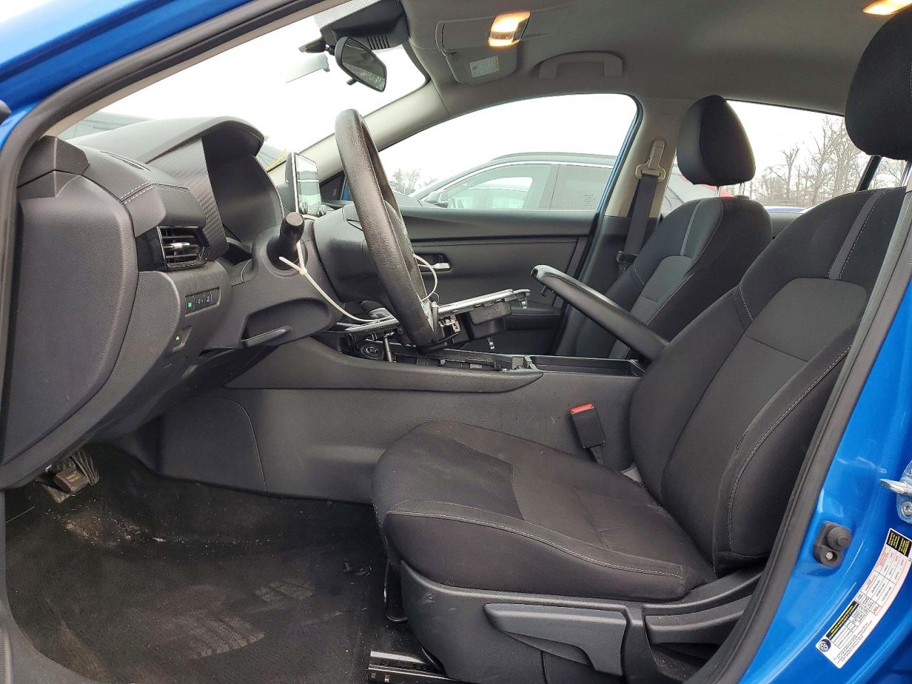 2024 NISSAN SENTRA SV photo 7