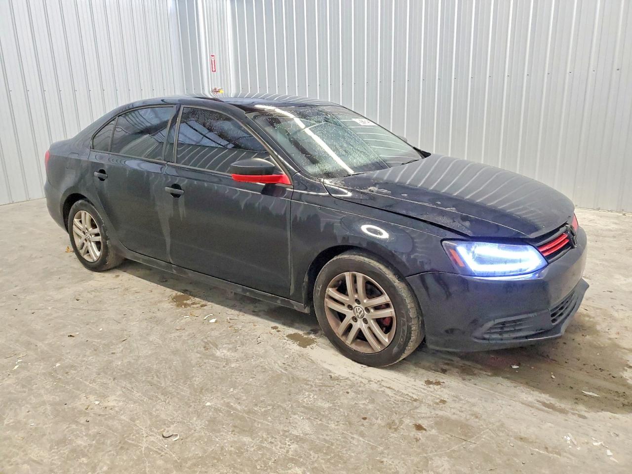 2014 VOLKSWAGEN JETTA BASE photo 4