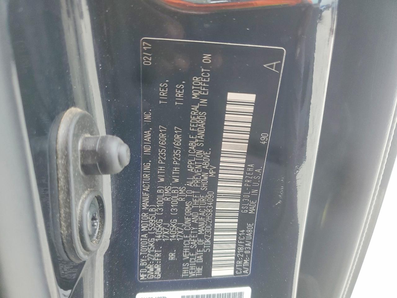 2017 TOYOTA SIENNA LE photo 13