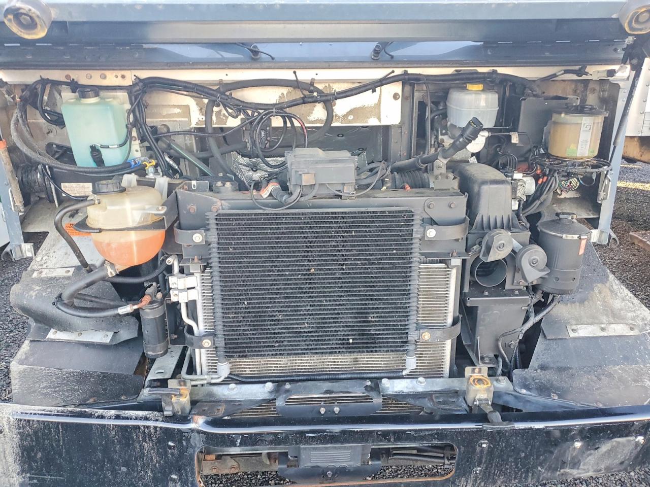 2020 FORD F59 photo 11