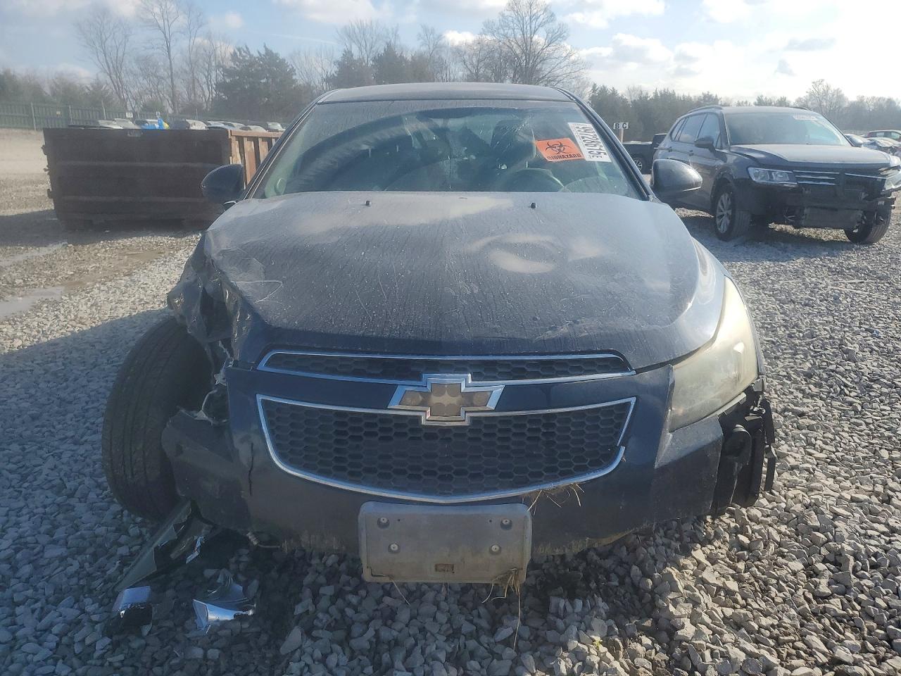 2014 CHEVROLET CRUZE photo 5