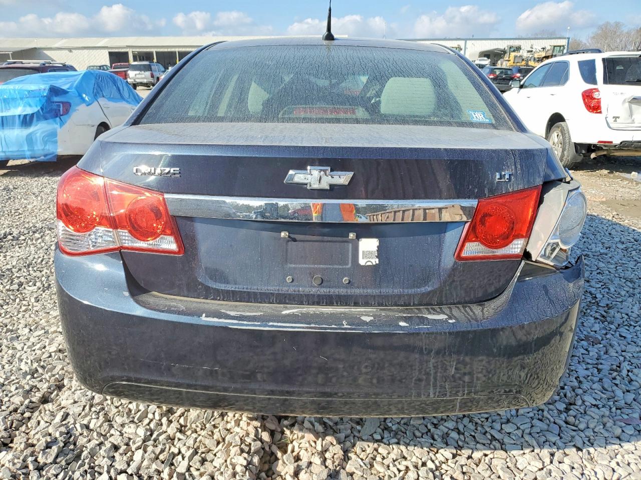 2014 CHEVROLET CRUZE photo 6