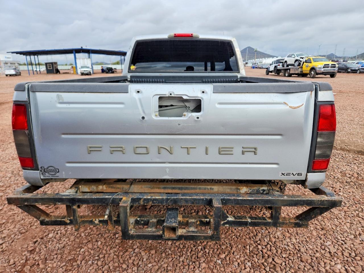 2003 NISSAN FRONTIER CREW CAB XE photo 6