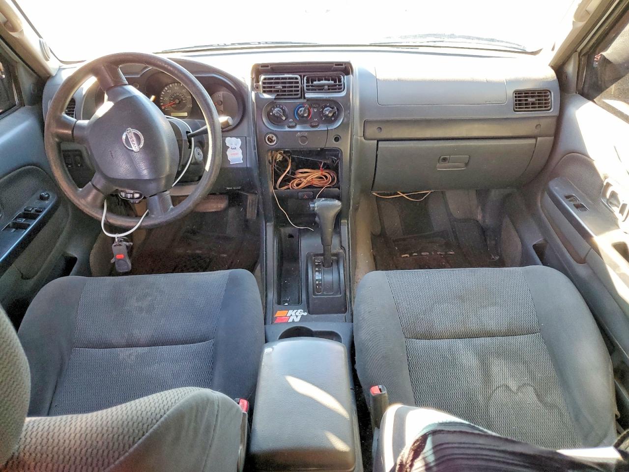 2003 NISSAN FRONTIER CREW CAB XE photo 8