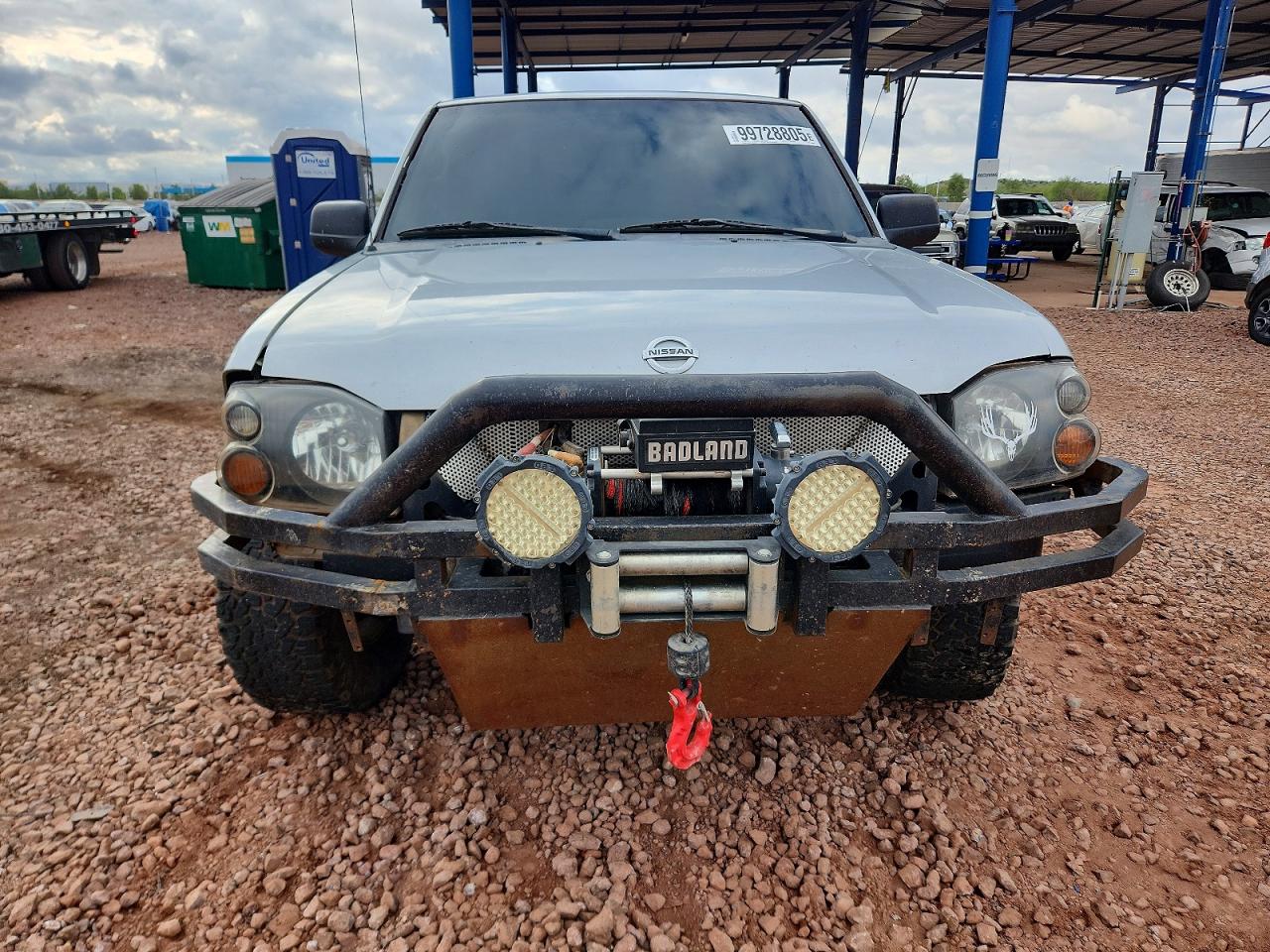 2003 NISSAN FRONTIER CREW CAB XE photo 5