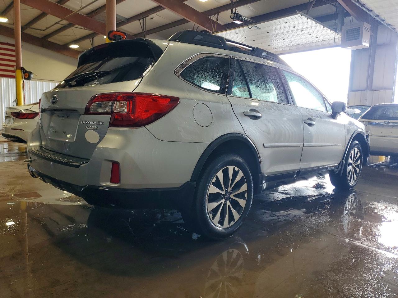 2015 SUBARU OUTBACK 2.5I LIMITED photo 3