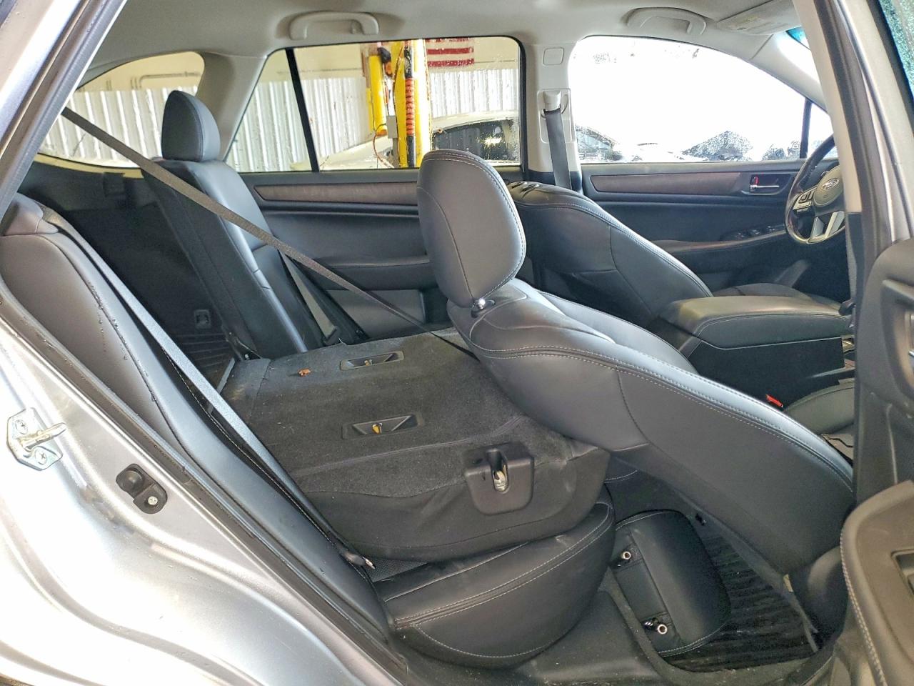 2015 SUBARU OUTBACK 2.5I LIMITED photo 10