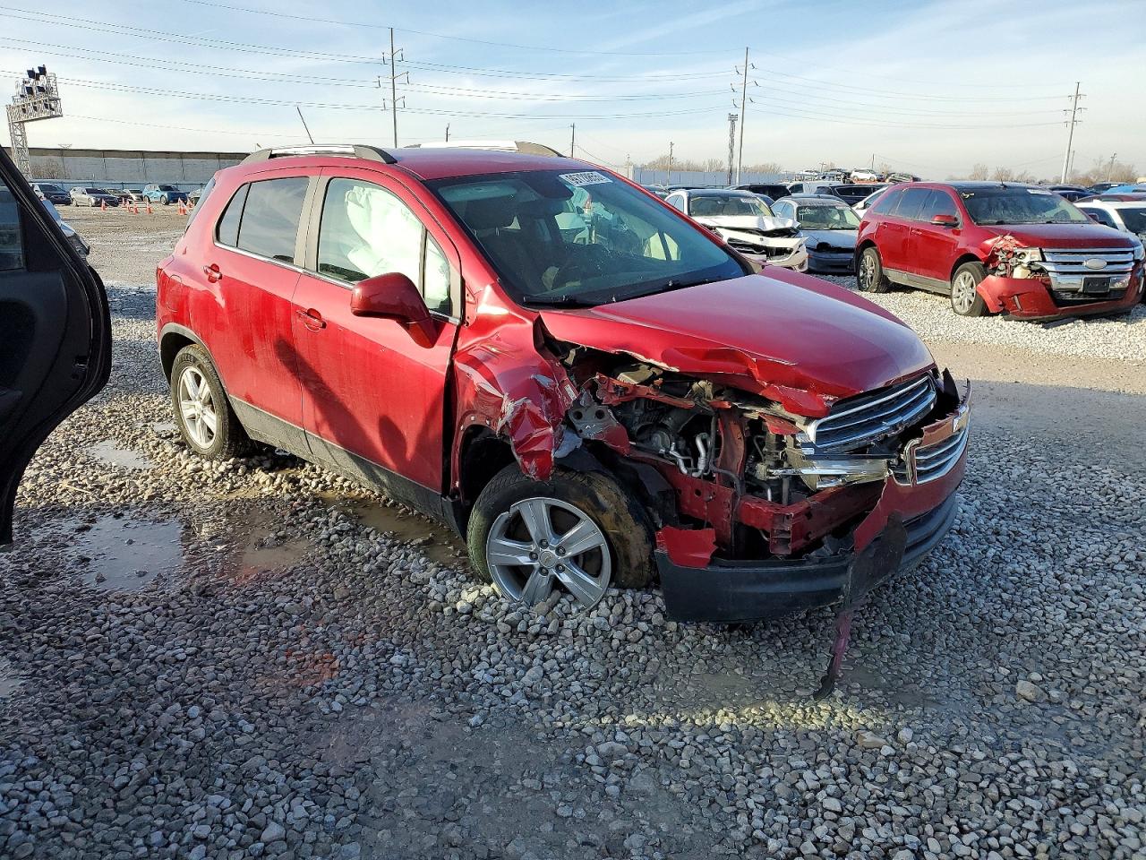 2015 CHEVROLET TRAX 1LT photo 4