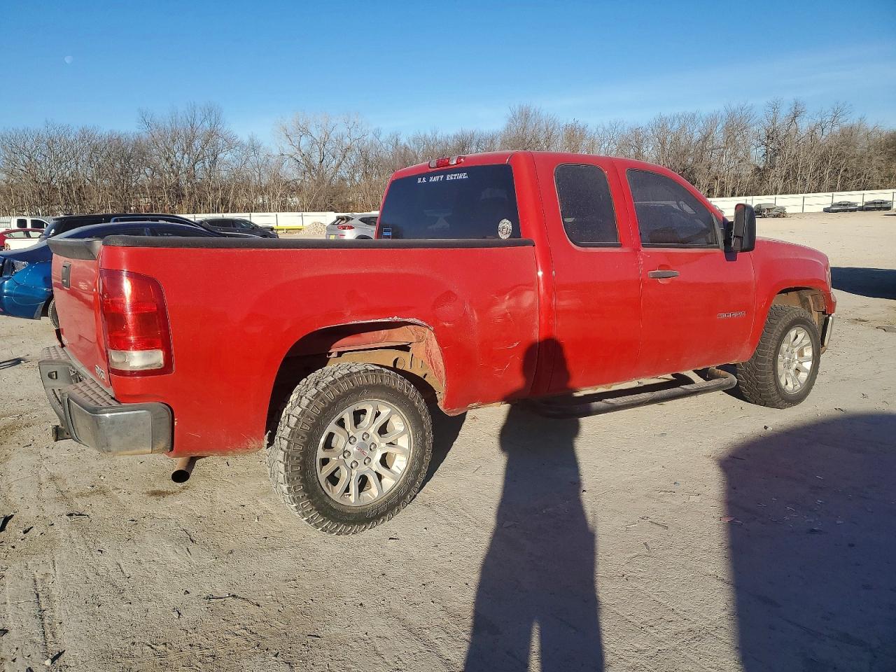 2011 GMC SIERRA C1500 SL photo 3