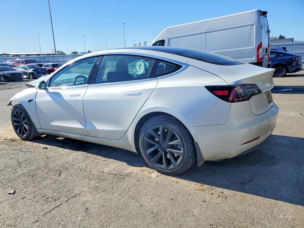 2018 TESLA MODEL 3 photo 2