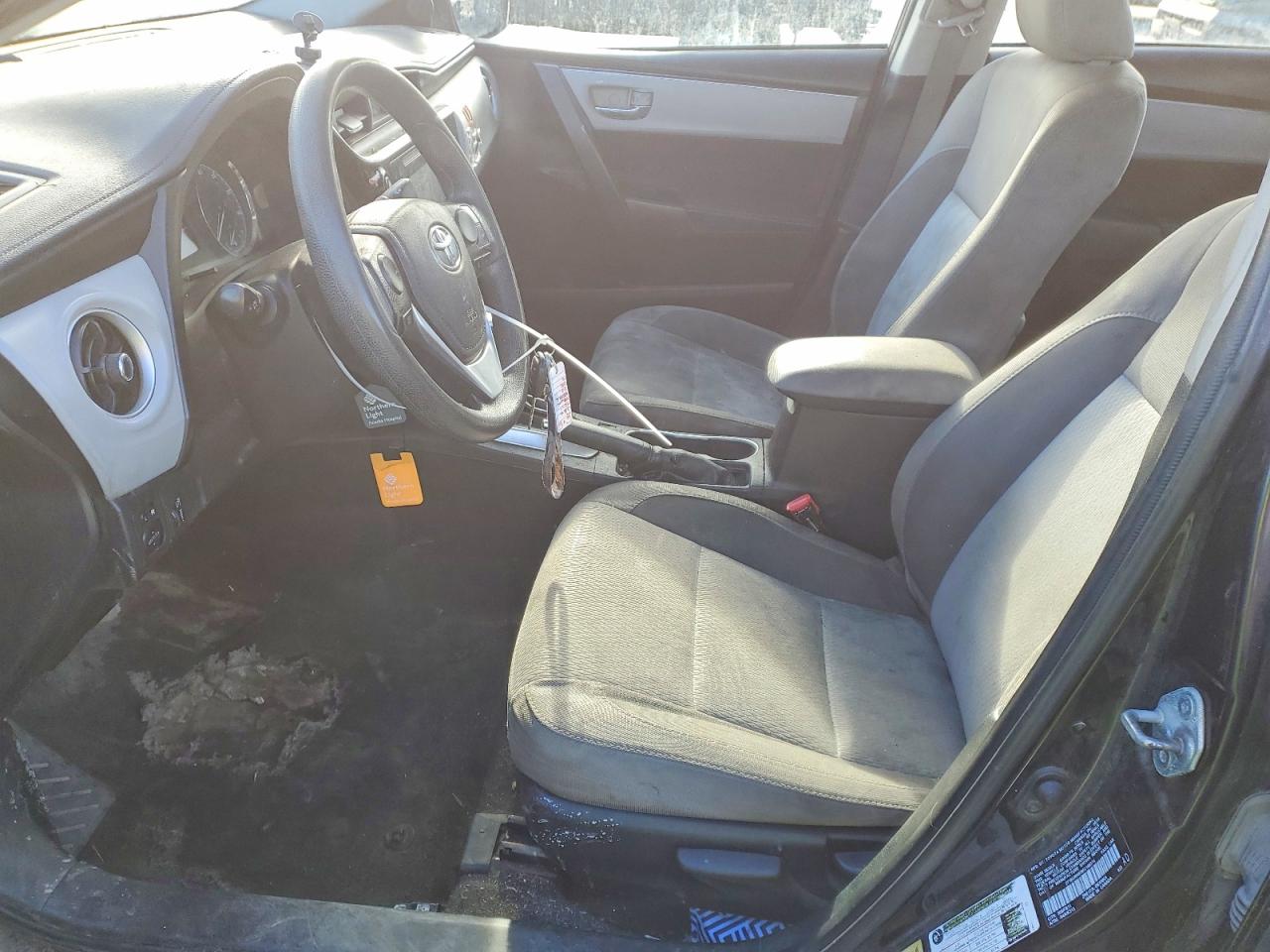 2019 TOYOTA COROLLA L photo 7