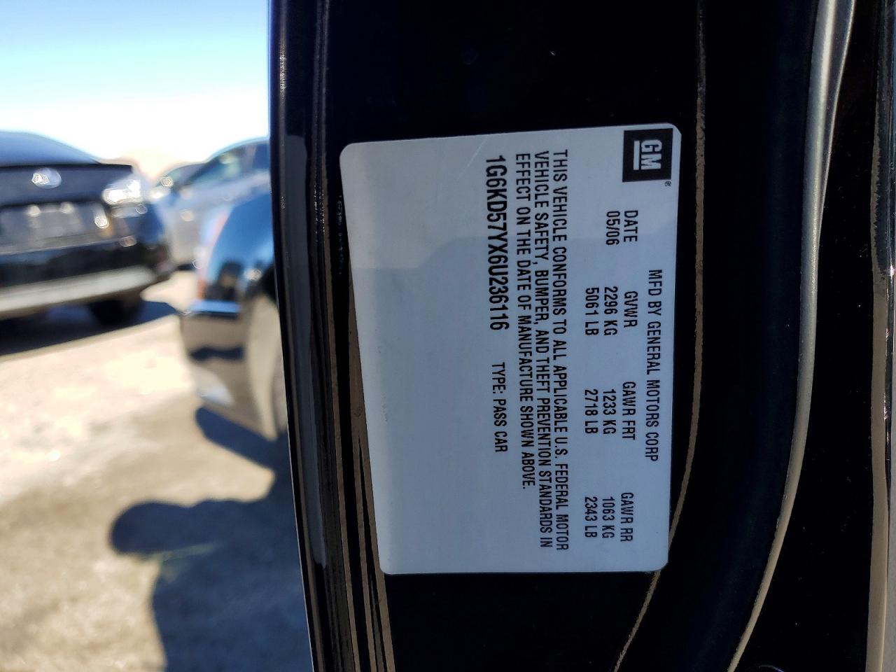 2006 CADILLAC DTS photo 34