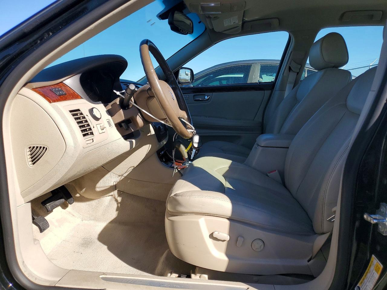 2006 CADILLAC DTS photo 19