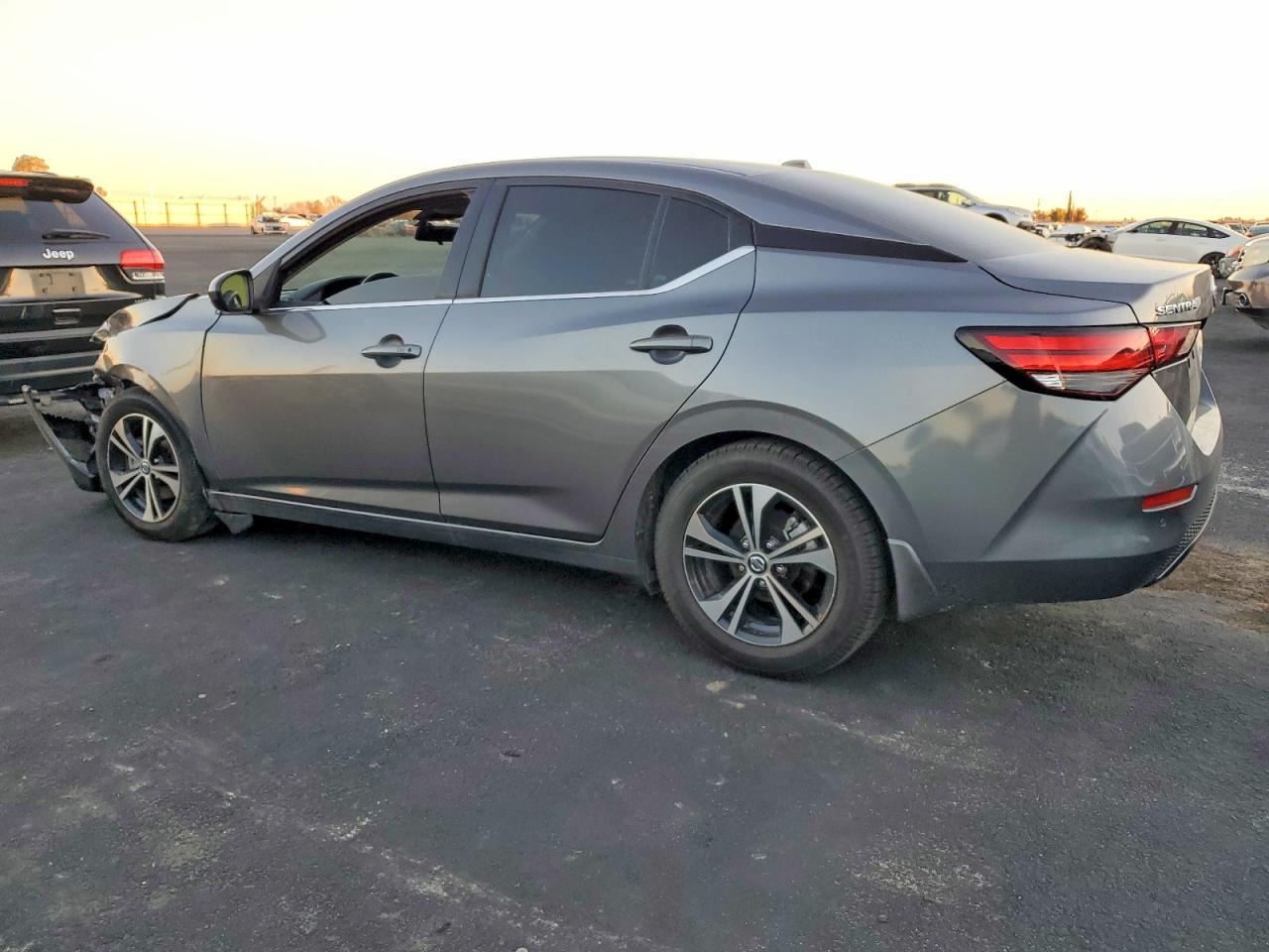 2022 NISSAN SENTRA SV photo 2