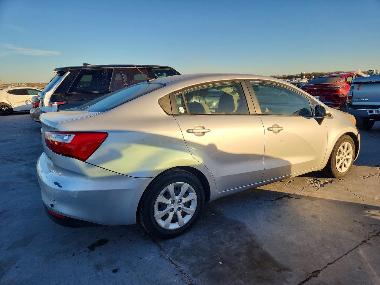 2016 KIA RIO LX photo 3