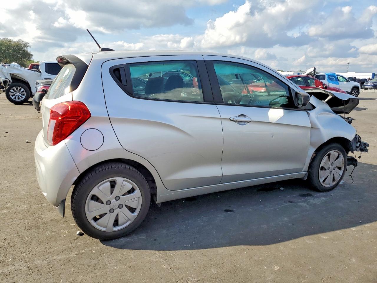2017 CHEVROLET SPARK LS photo 3