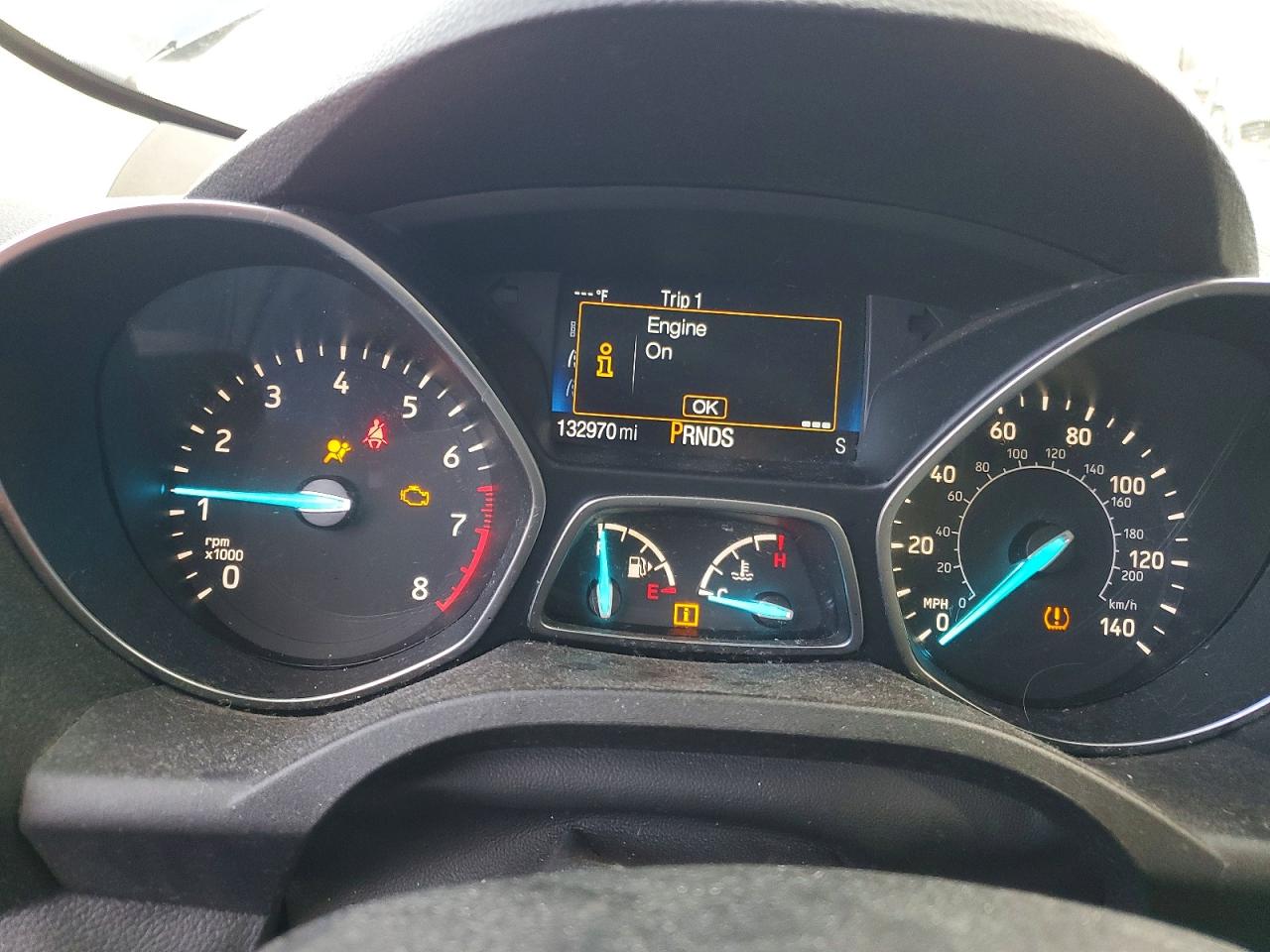 2017 FORD ESCAPE SE photo 9