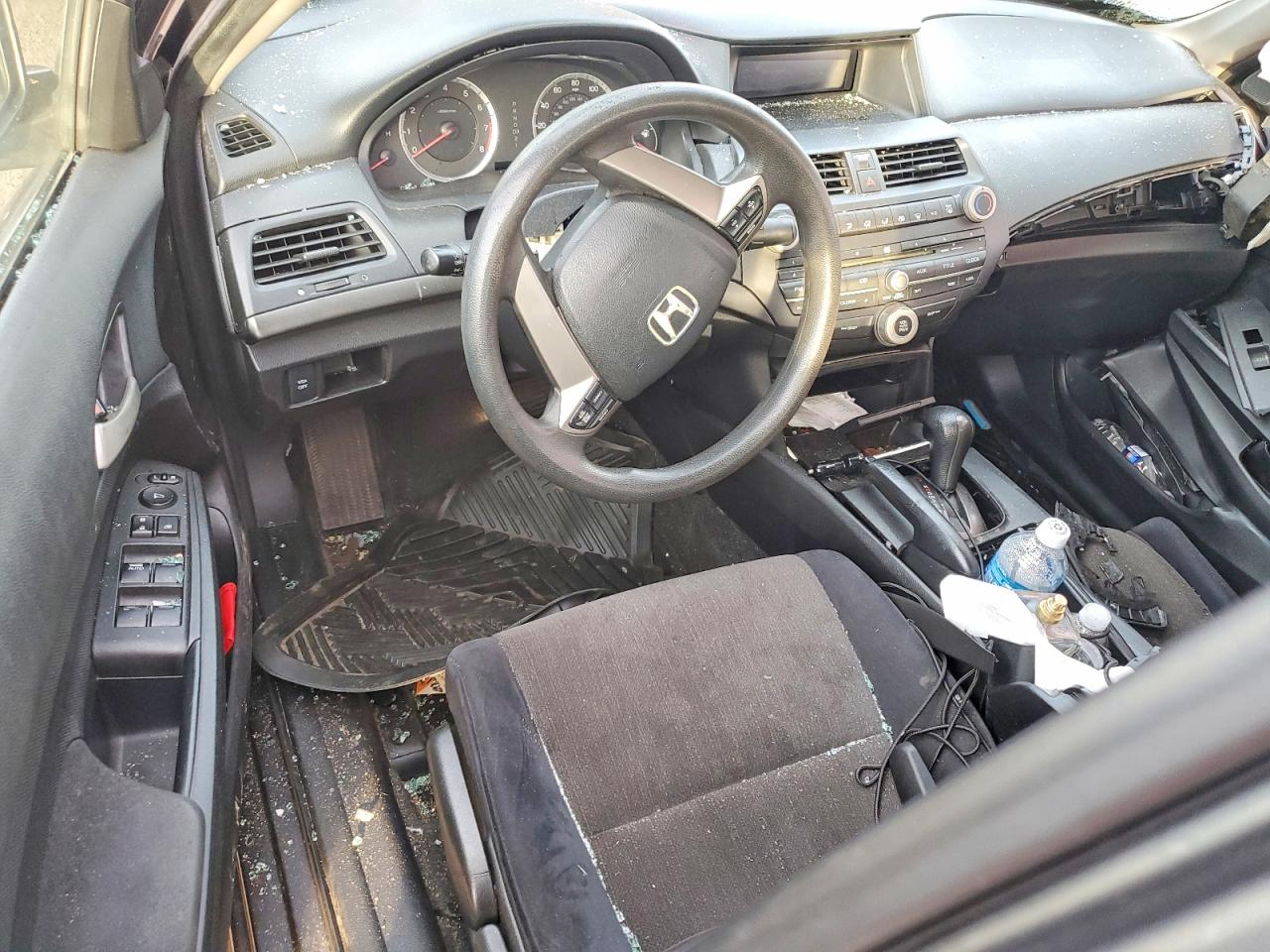 2009 HONDA ACCORD LX photo 8