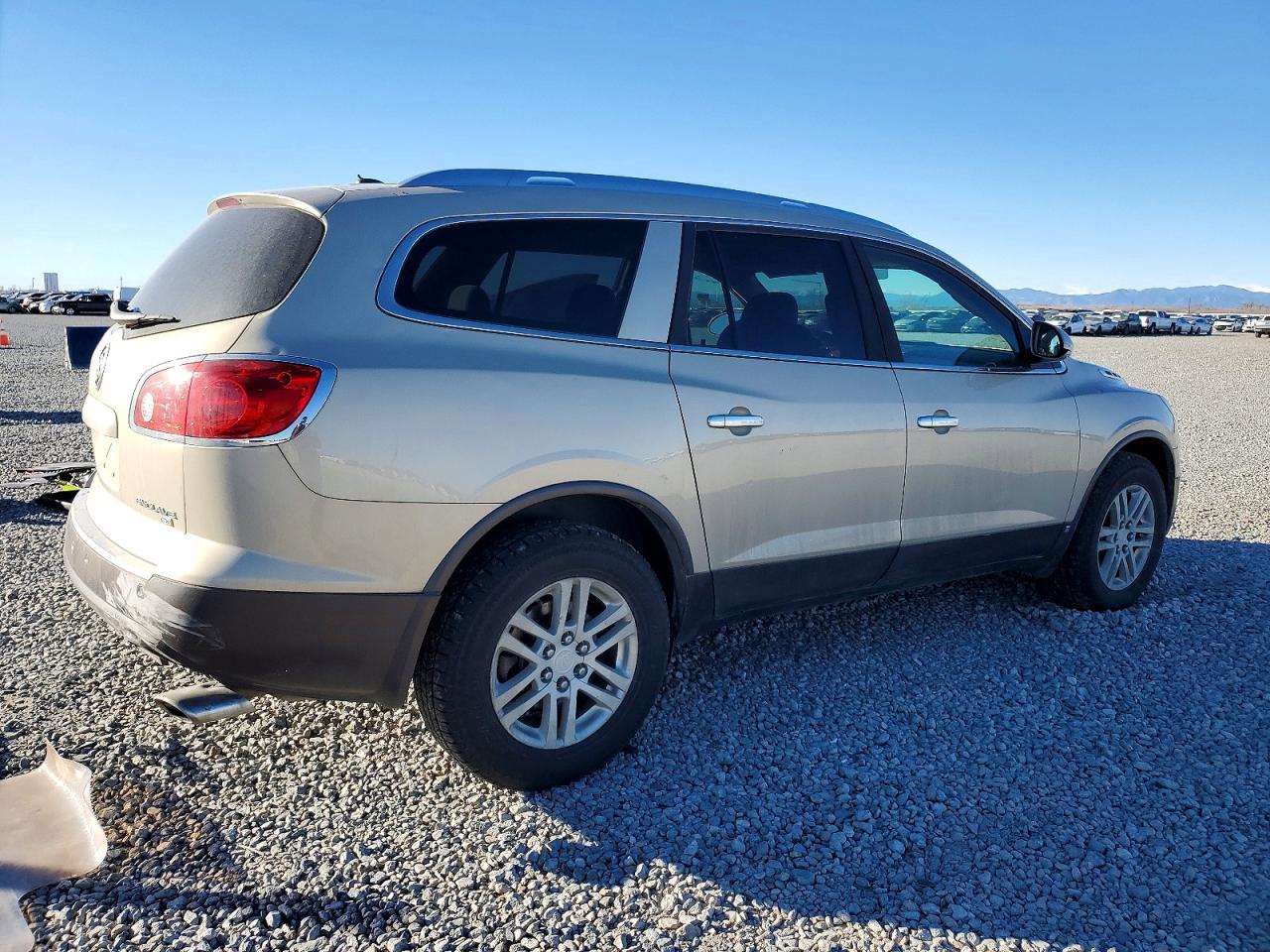 2008 BUICK ENCLAVE CX photo 3