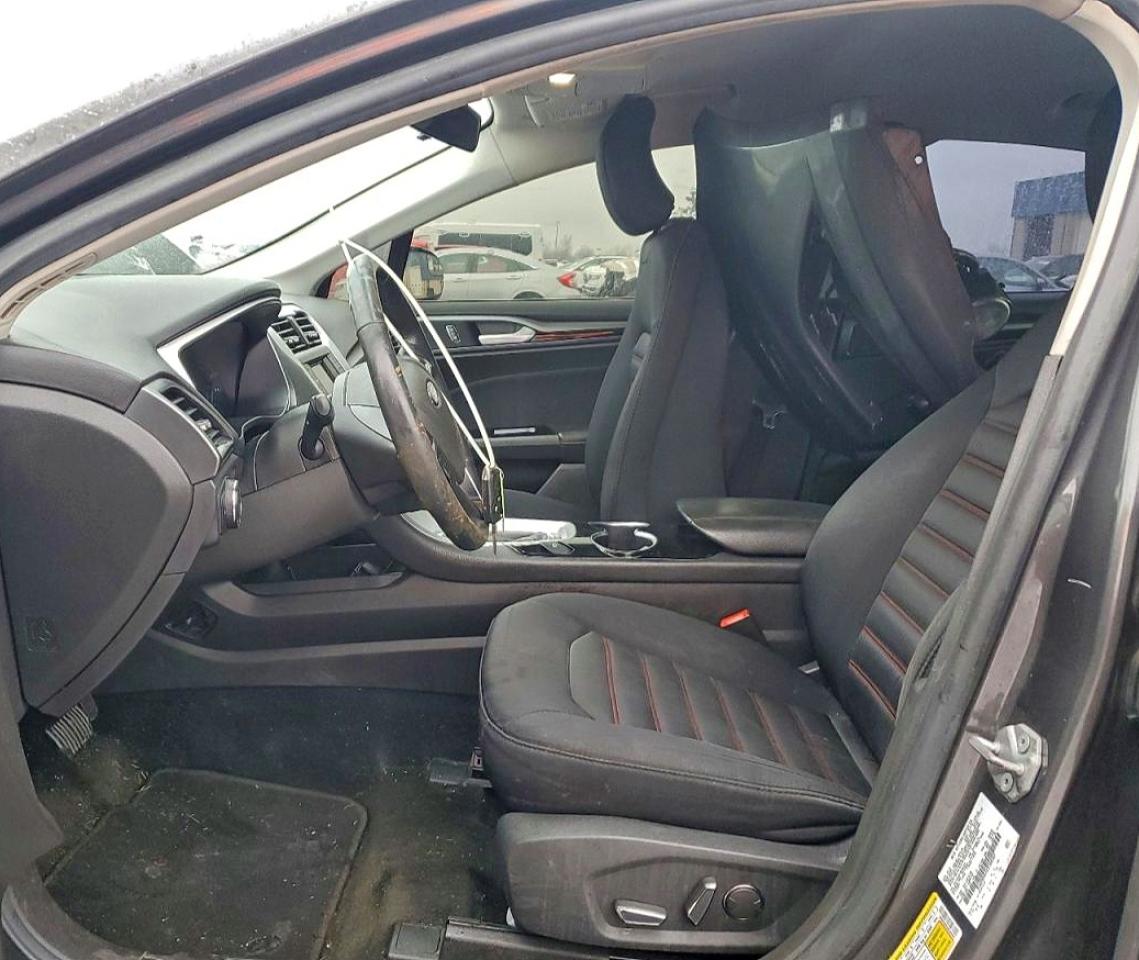 2016 FORD FUSION SE photo 7